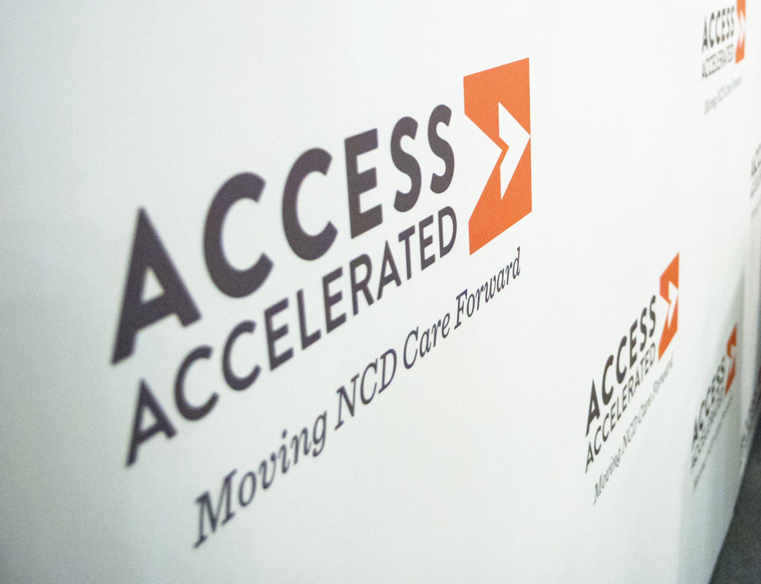 Step-and-Repeat_Logo